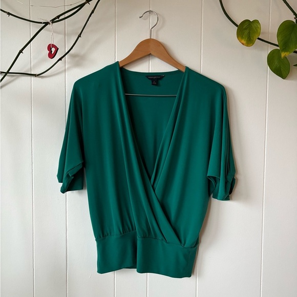 Banana Republic Tops - Banana Republic Green Faux Wrap Blouse Short Sleeve XS